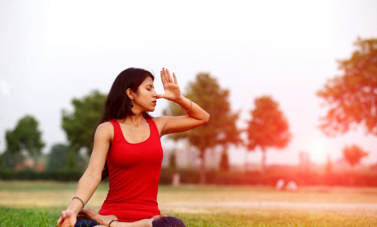 Anulom Vilom Pranayama Steps, Benefits, and Precautions